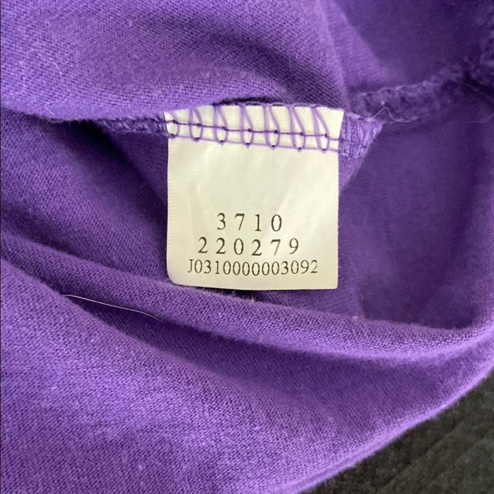 Annie Purple Short Sleeve Tee with Graphic Design - Picture 4 of 7